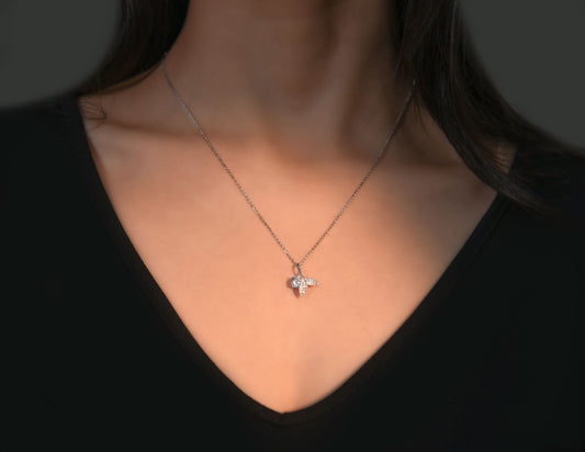 Silver Fish Tail Pendant Silvish