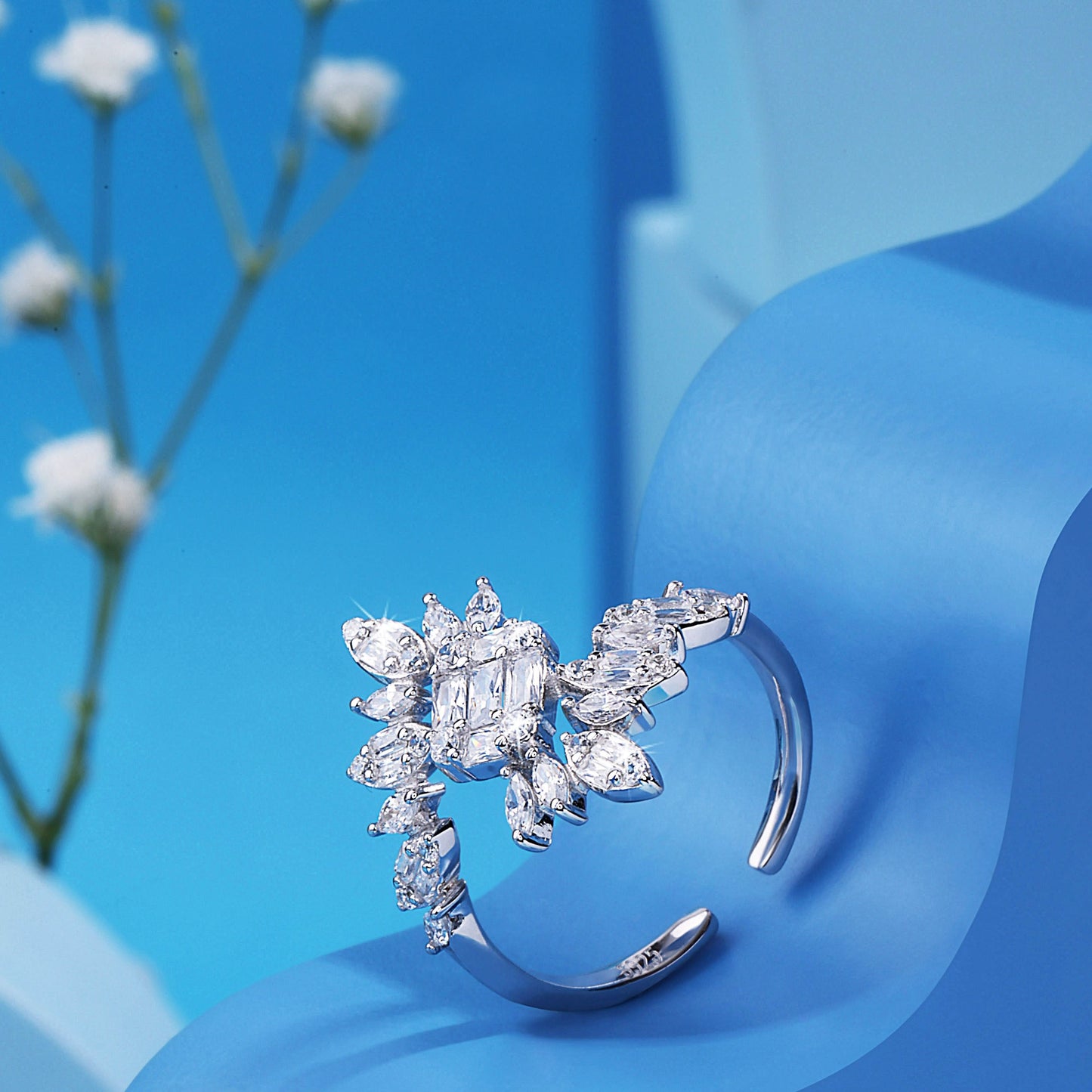 Silver Sterling Leafs White Stone Ring