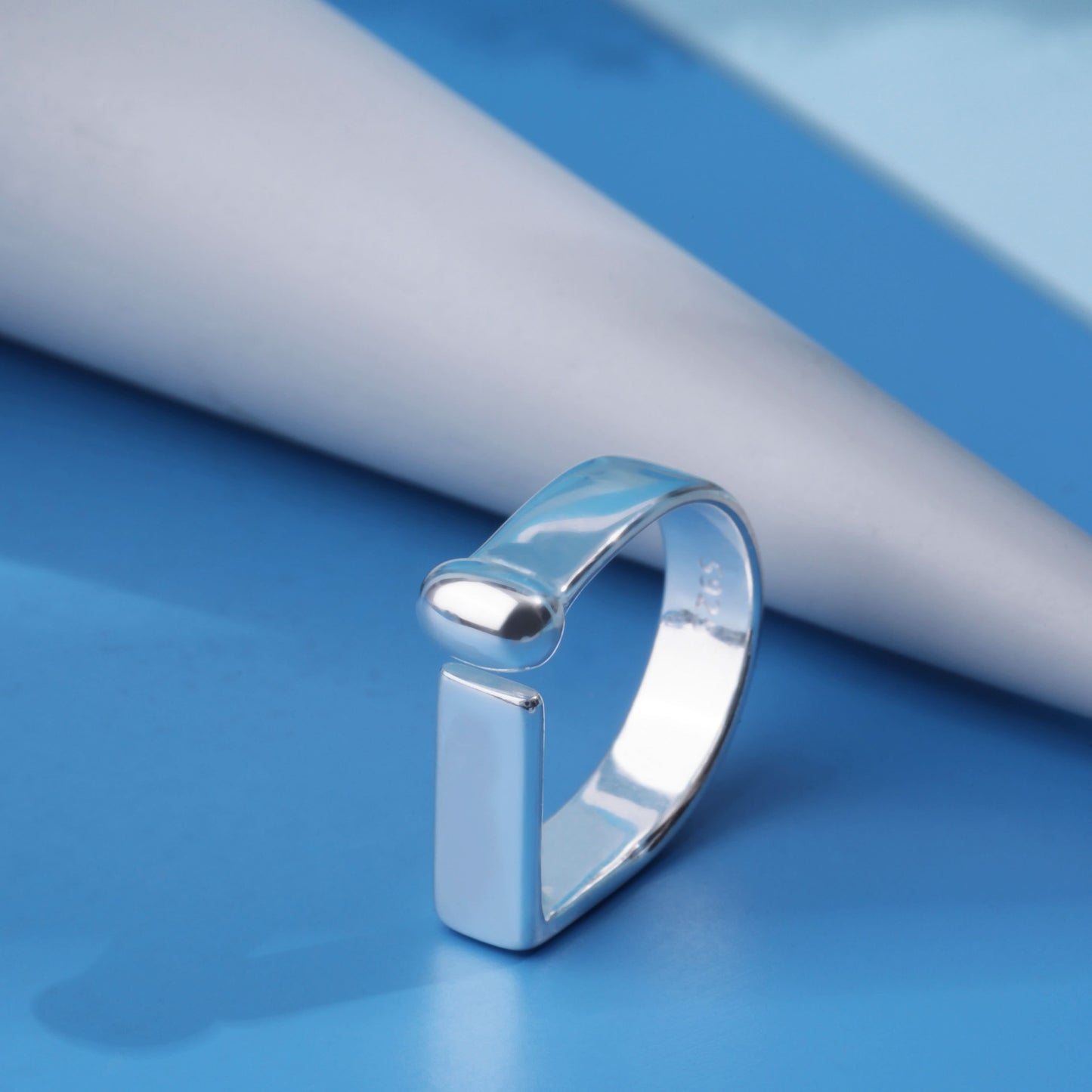 Silver Daydream D Unisex Ring