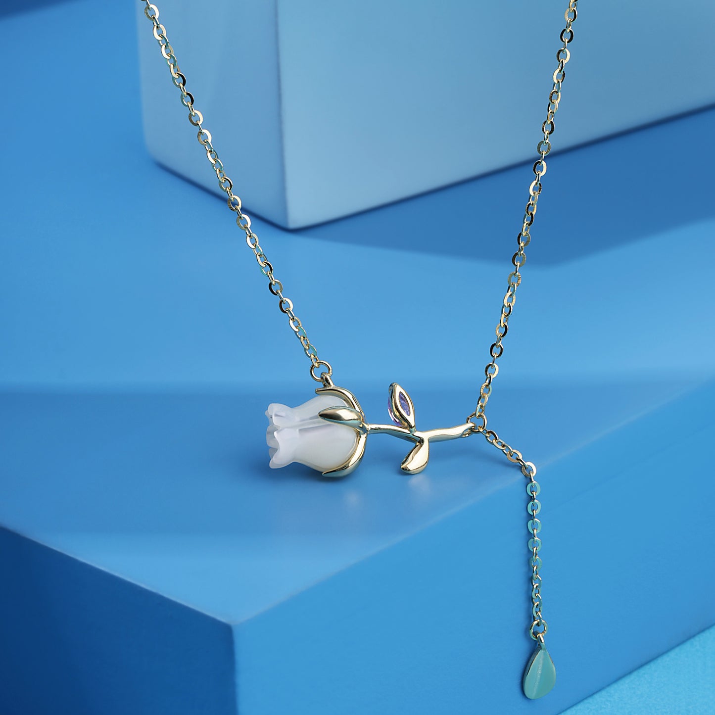 'White' Rose Gold Pendant