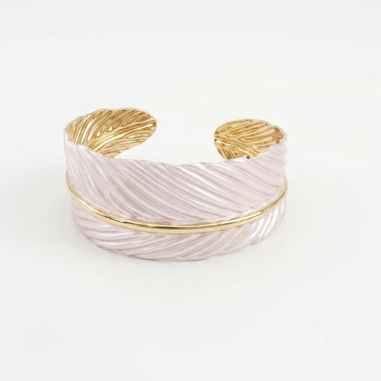 Dual-Tone Leaf Textured Cuff Bangle Yiwu Baochai E-Commerce Firm