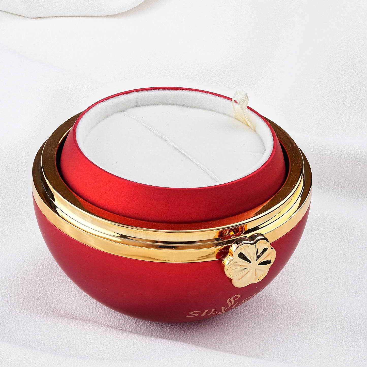 Red Serenity Gift Box