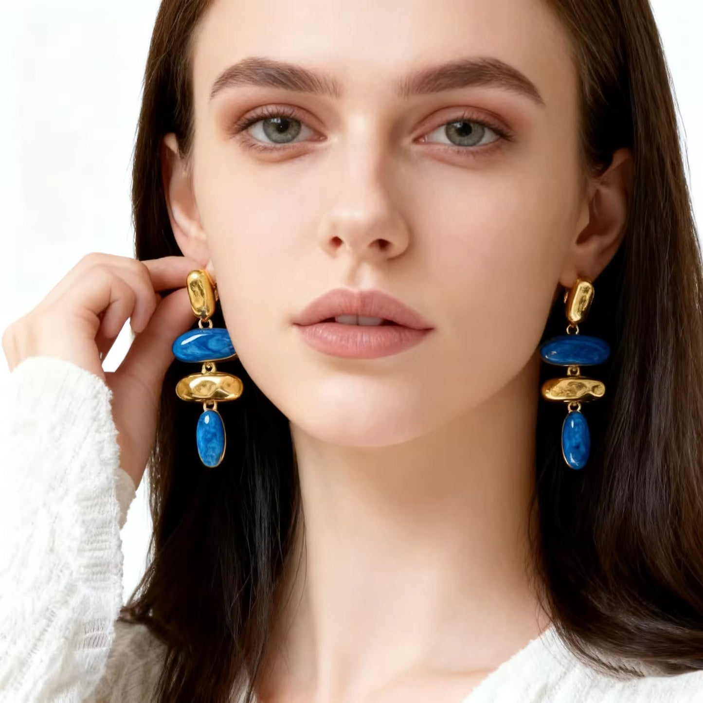 Red Stone Drop Earrings with Gold Detailing Hunan Haoyi Gift Co., Ltd.