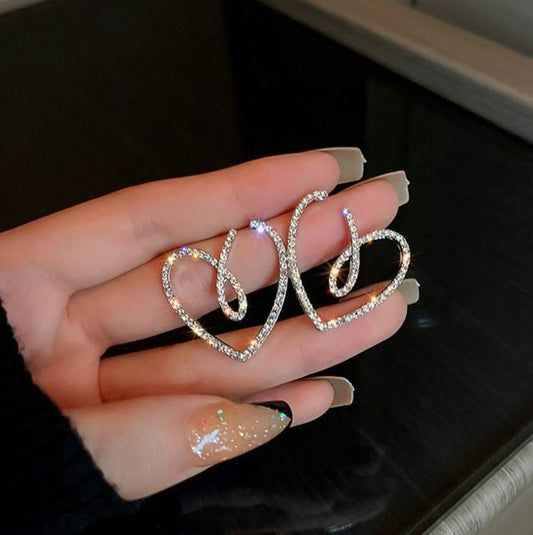 Korean Heart Diamond Hoop Earrings for Women Yiwu Zhuchai E-Commerce Firm