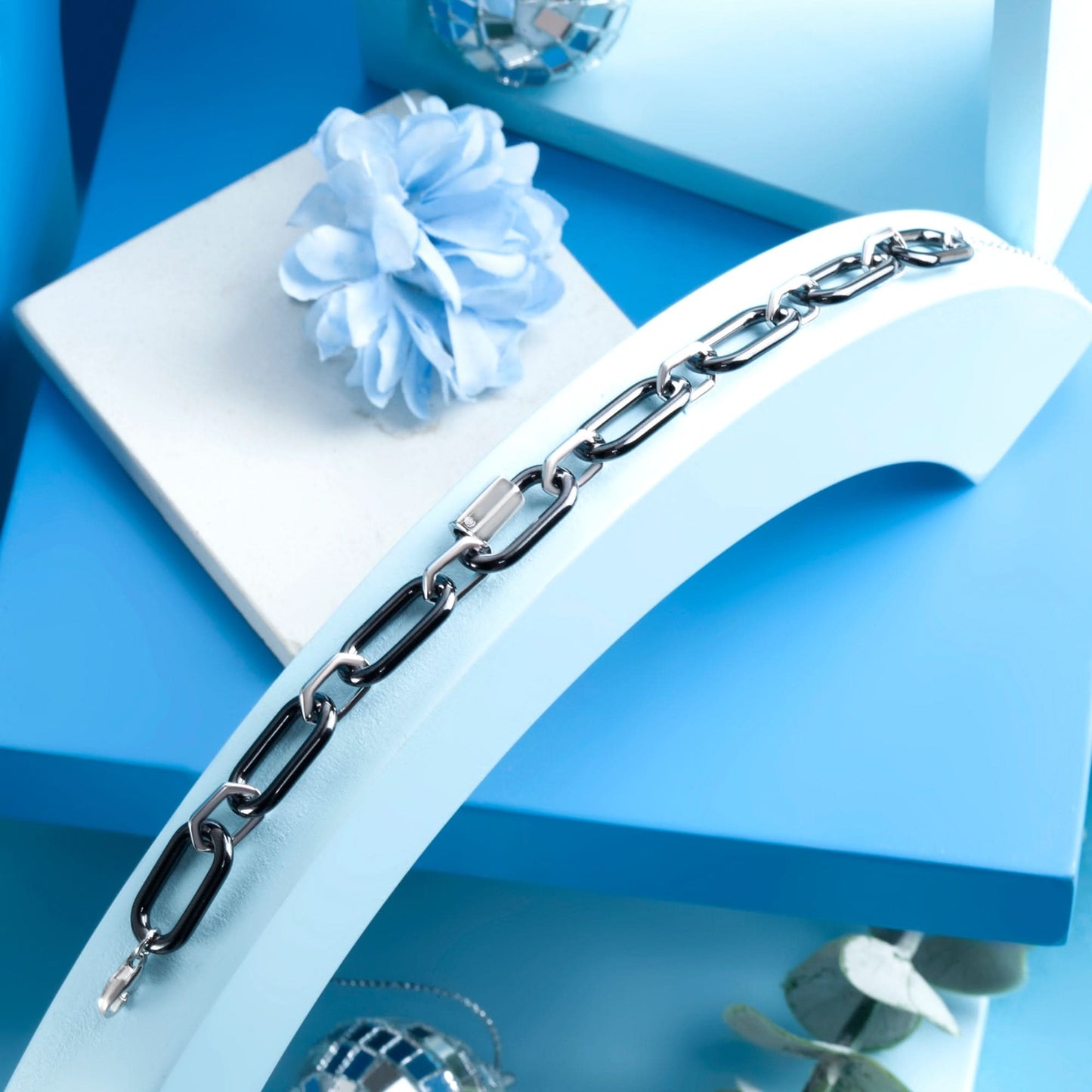 Silver Royal Loop Men Bracelet