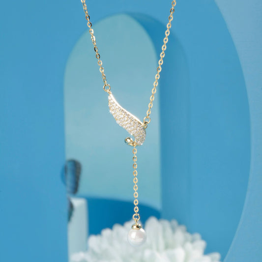 Gold Plated Beautiful Peal Drop Pendant Silvish