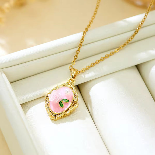 Vintage Garden Drip Oil Floral Pendant