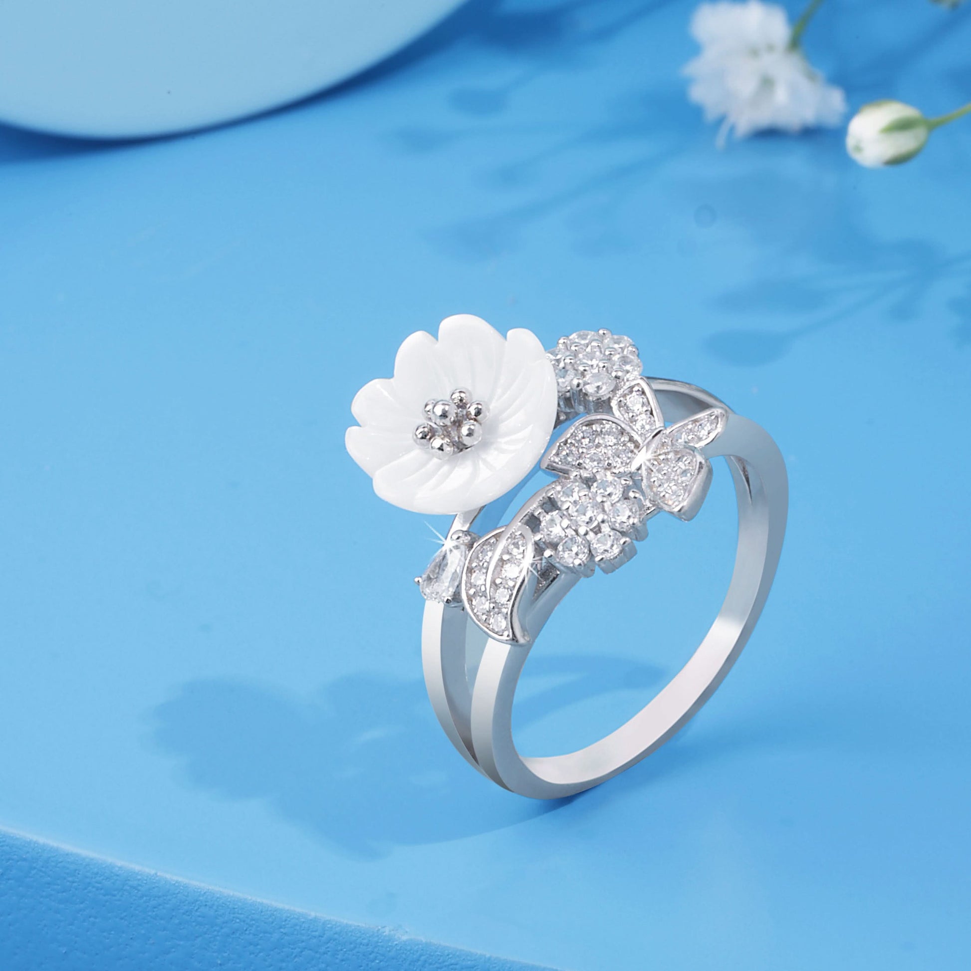 Silver Pristine White Flower Ring – Silvish - Main Image