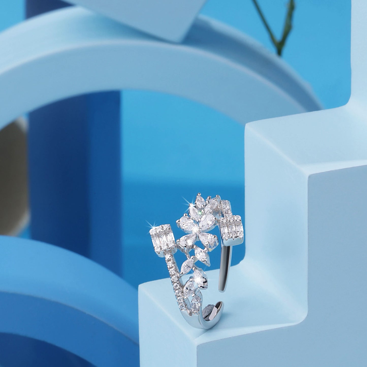 Silver Floral Leaf White Stone Ring