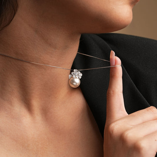 Silver Blossom Pearl Pendant