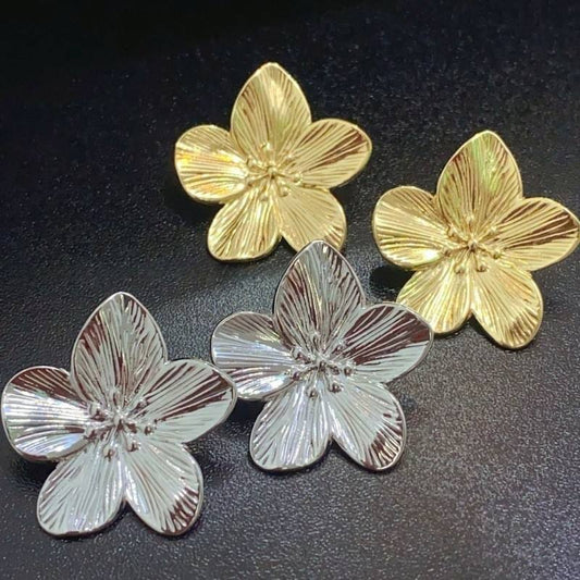 Five-Petal Flower Earrings for Women Yiwu Baochai E-Commerce Firm