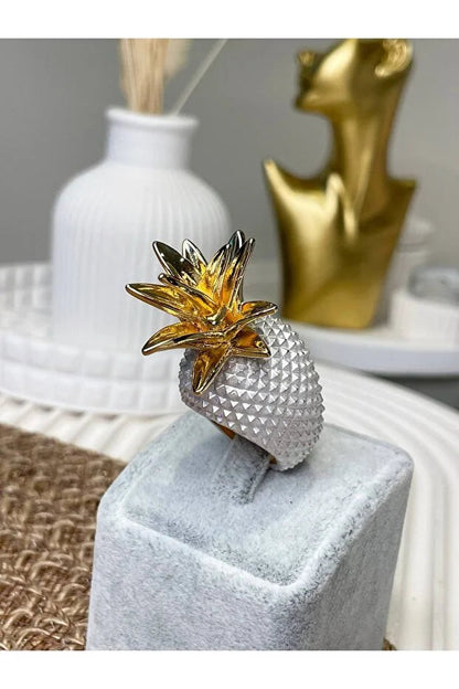 Pineapple Statement Ring Hunan Haoyi