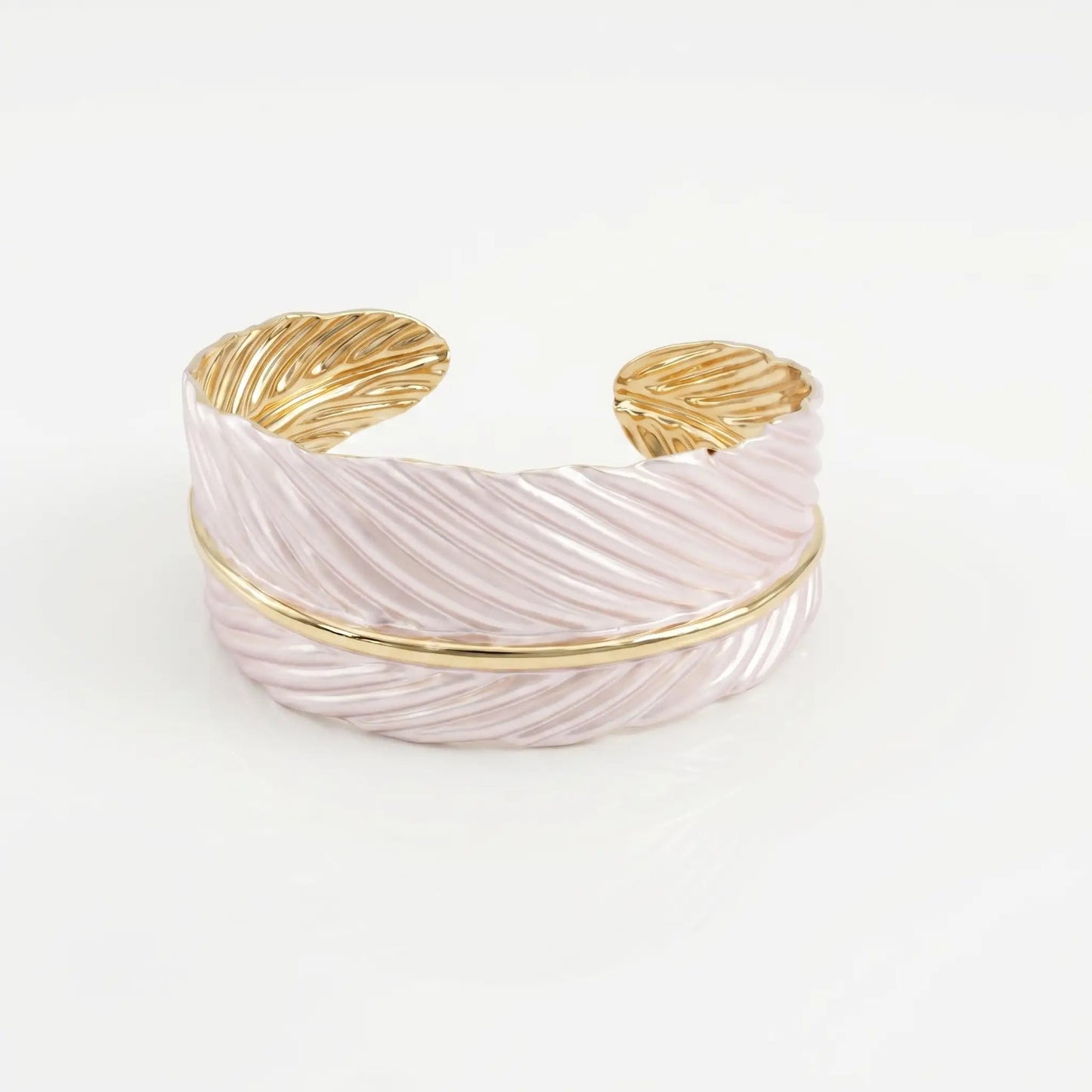 Dual-Tone Leaf Textured Cuff Bangle Yiwu Baochai E-Commerce Firm