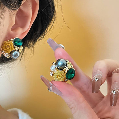 French Style Green Rose Earrings for Women Yiwu Baochai E-Commerce Firm