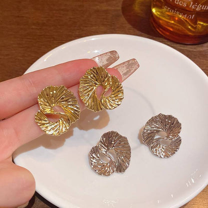 Luxury Elegant Fashion Stud Earrings for Women Yiwu Baochai E-Commerce Firm