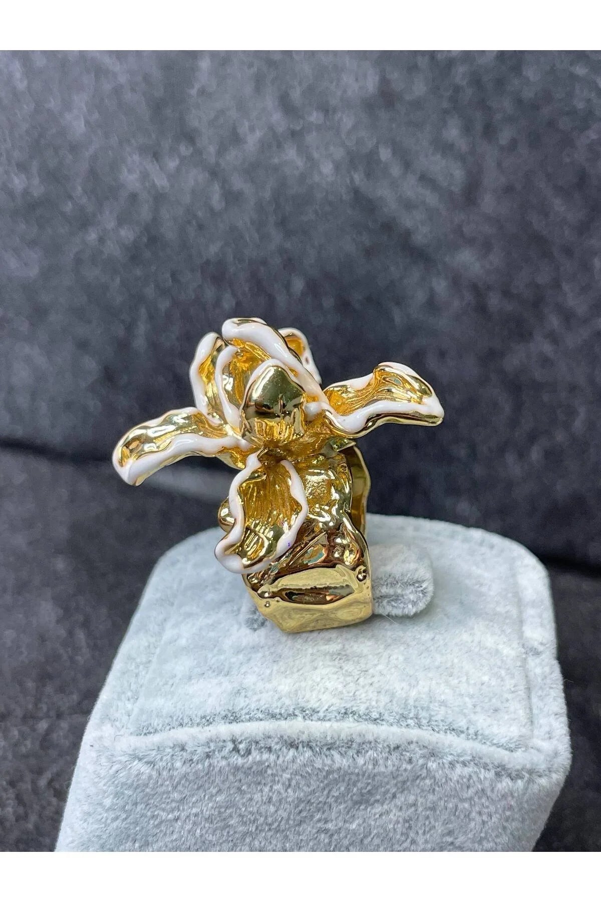 Gold Floral Sculpted Ring Hunan Haoyi