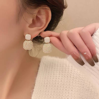 Pearl Cluster Drop Earrings with Square Stud Yiwu Baochai E-Commerce Firm
