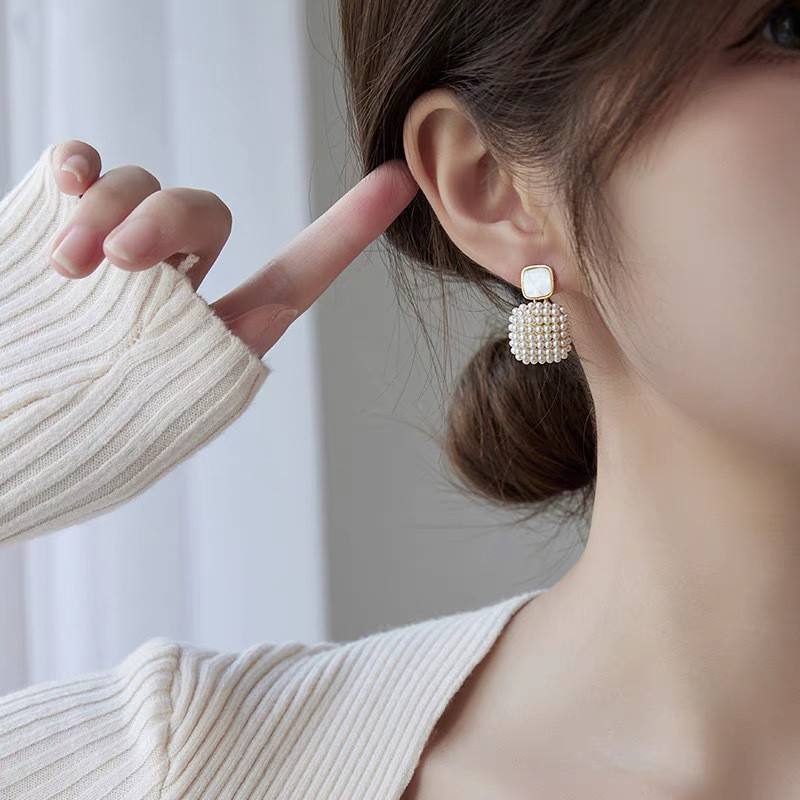 Pearl Cluster Drop Earrings with Square Stud Yiwu Baochai E-Commerce Firm