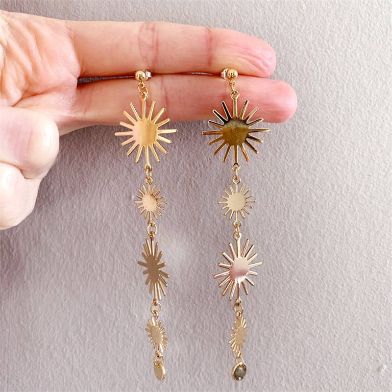 Gold Celestial Charm Earrings with Star & Moon Drops Hunan Haoyi Gift Co., Ltd.