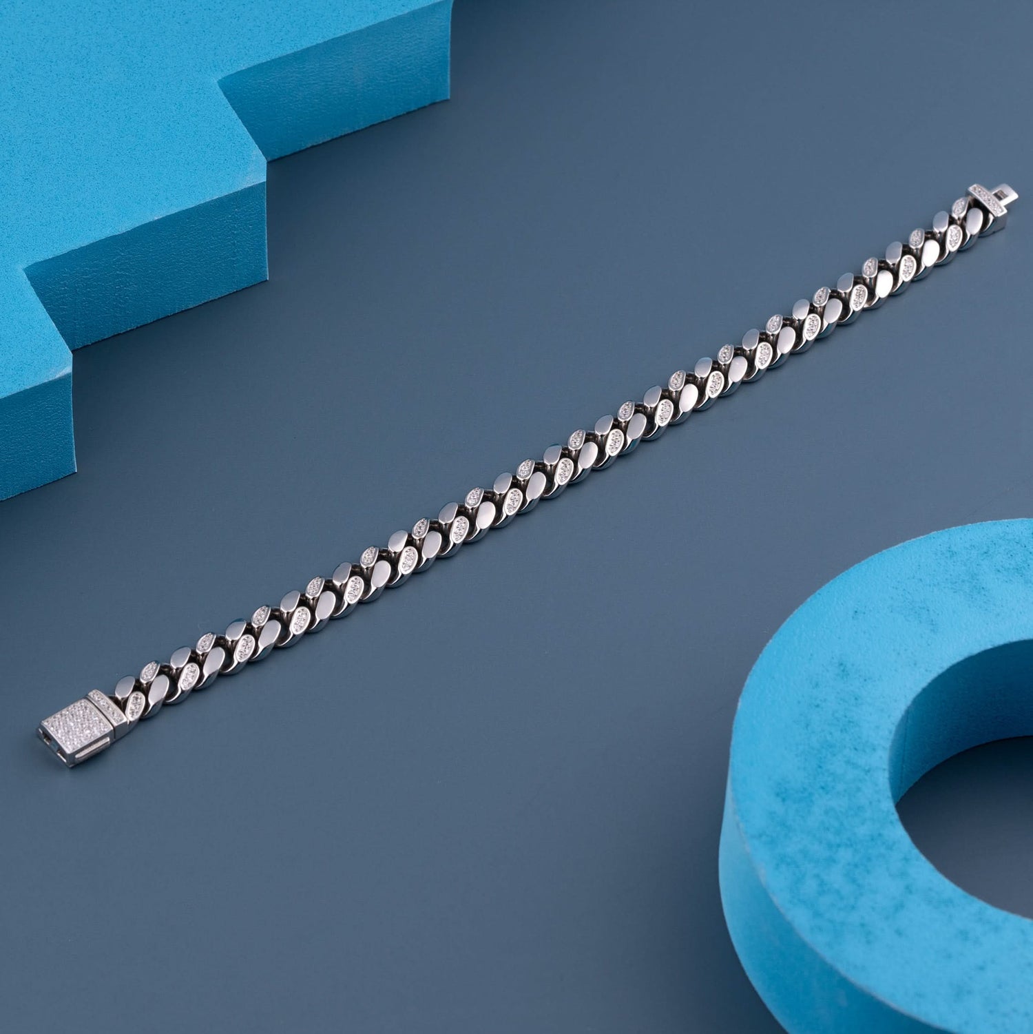 Silver Endurance Men Bracelet Silvish