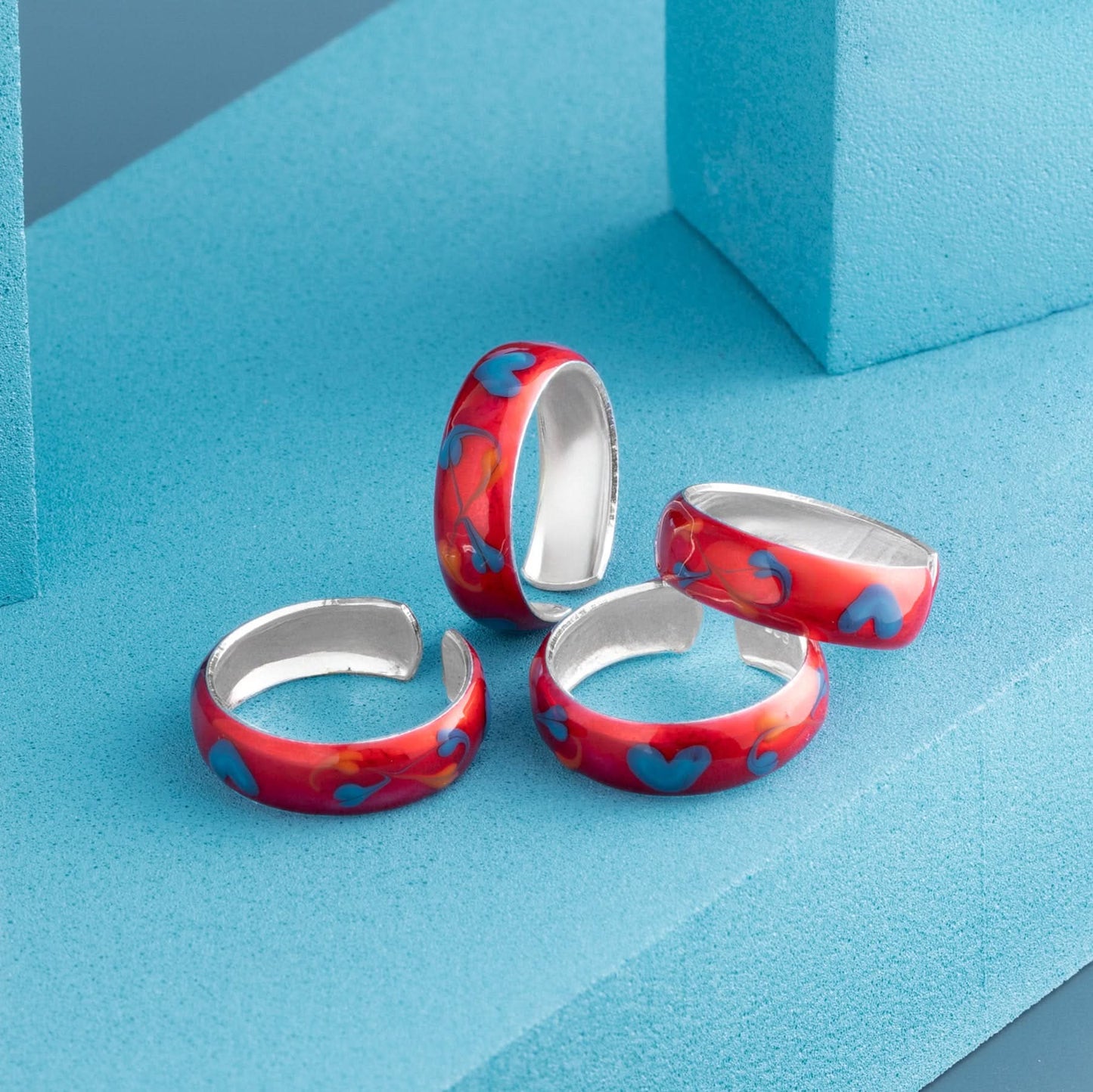 Silver Red Colored Heart Pattern Toe Rings
