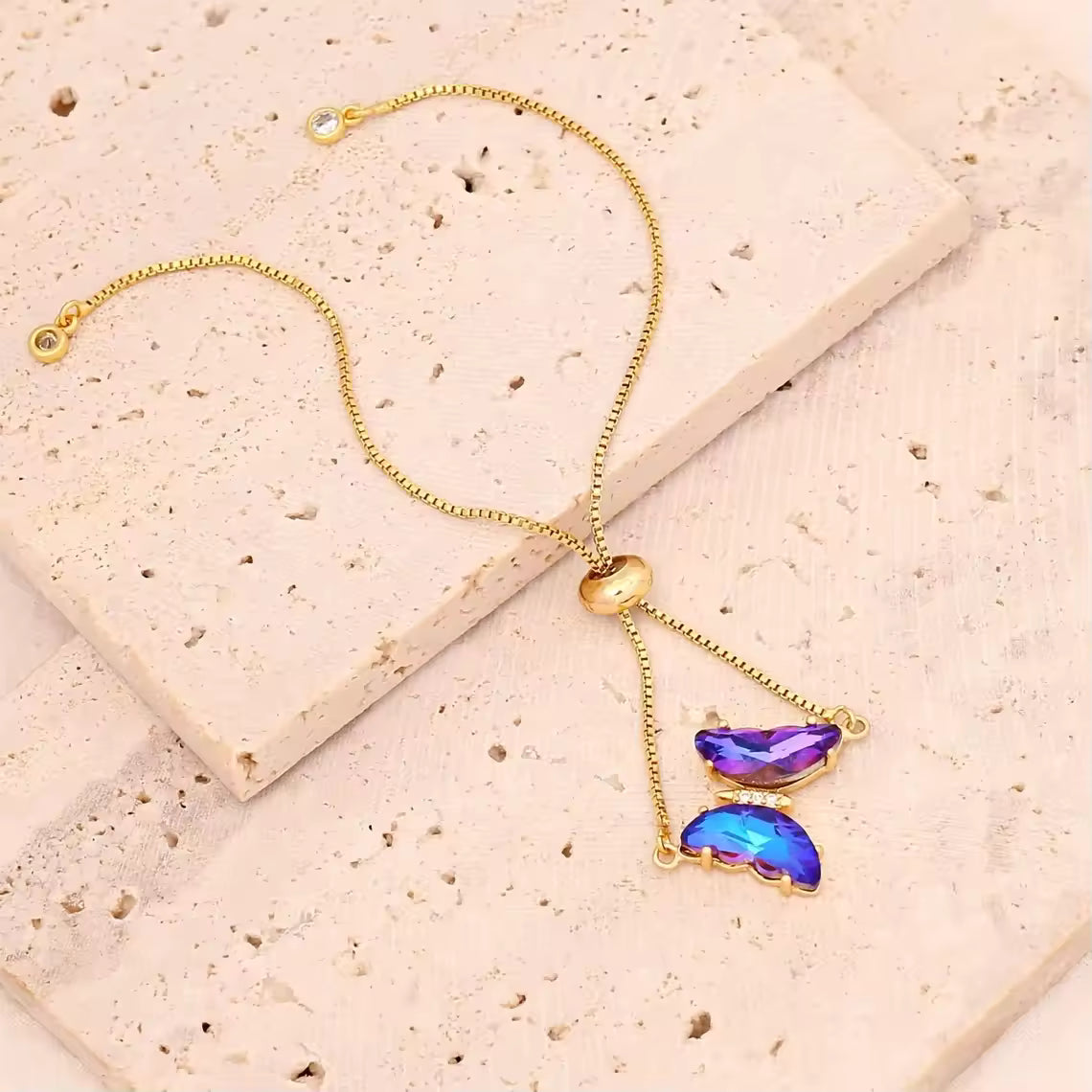 Iridescent Glass Butterfly Bracelet Yiwu Deshang Jewelry Co., Ltd.