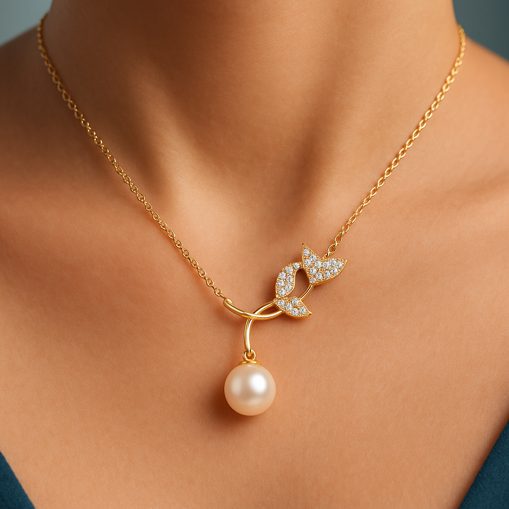 Gold Plated Mermaid’s Lure Pearl Pendant