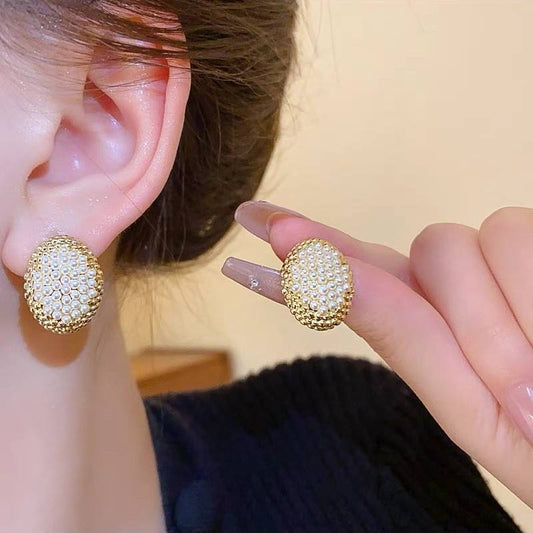 Vintage Oval Pearl Stud Earrings