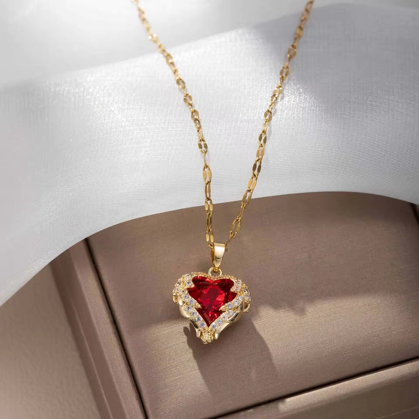 Royal Amethyst Heart Crystal Pendant Necklace Hunan Haoyi