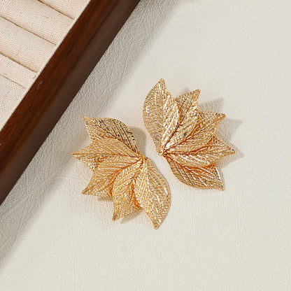 Five-Leaf Textured Earrings
