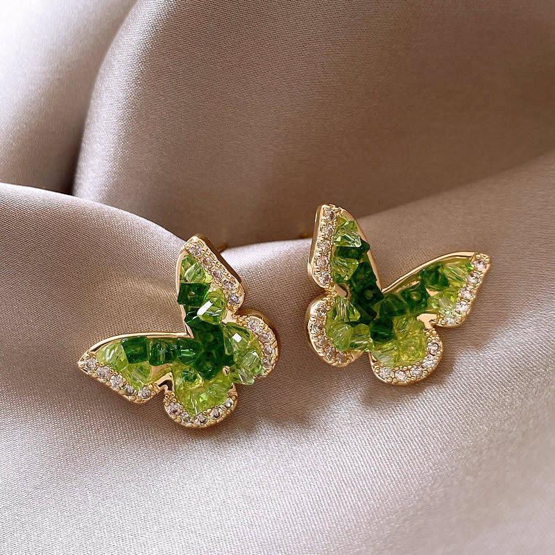 Fresh Emerald Stone Border Diamond Earrings