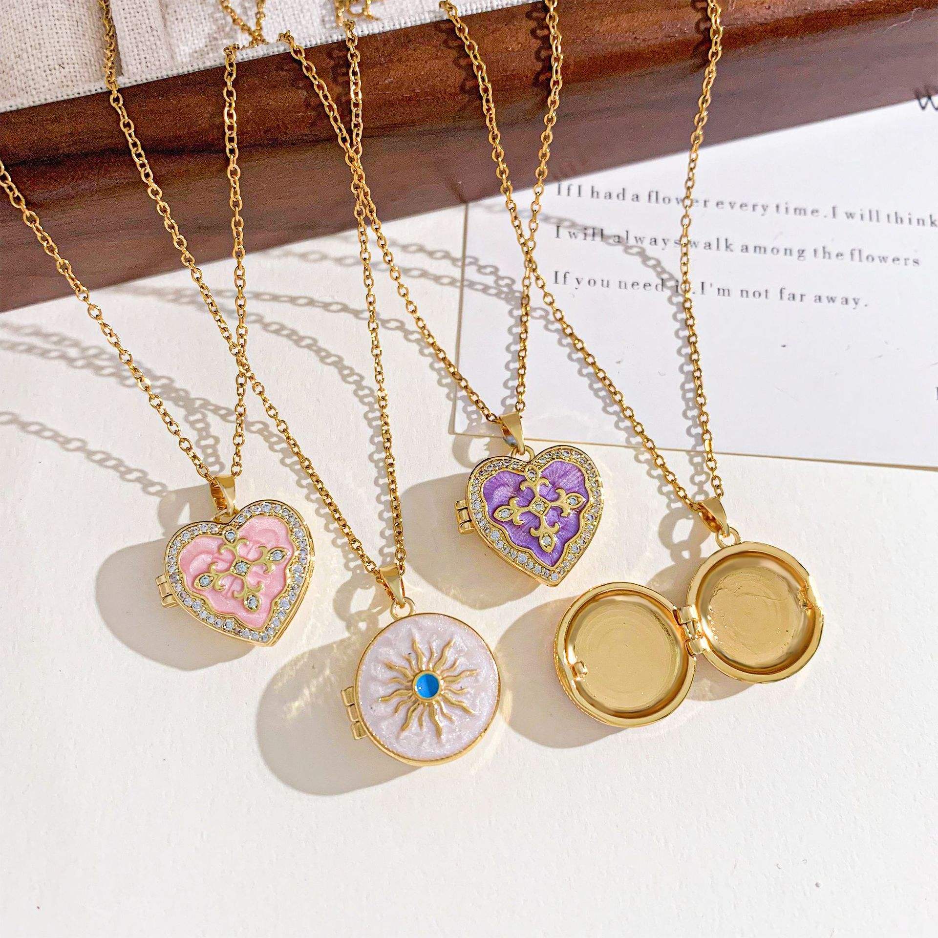 Pinteresty Heart Photo Locket Yiwu Hongye Jewelry Co. Ltd.