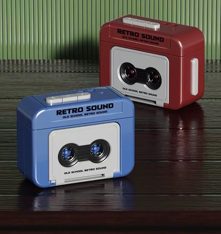 Eco-Friendly Mini Tape Recorder Keychain Retro Cassette Player SWARVOSKI