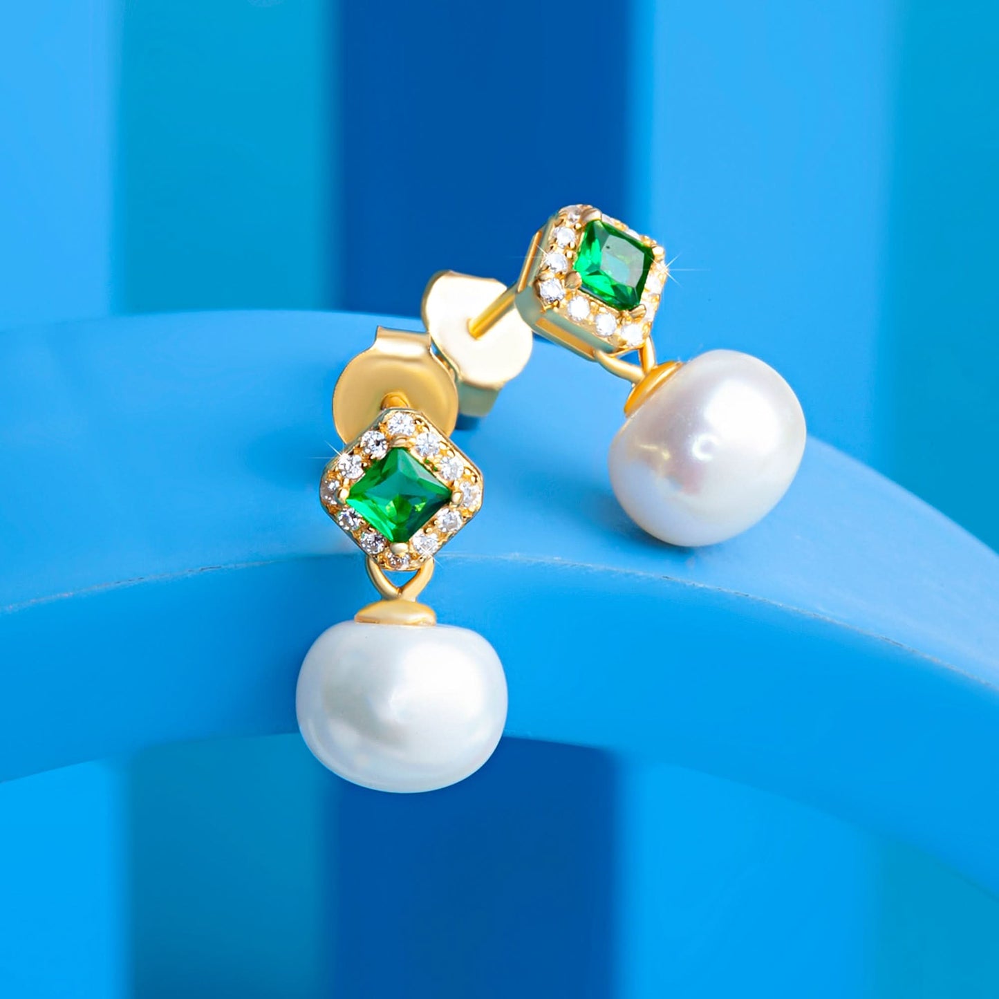 Gold Plated Luna Pearl & Emerald Earring