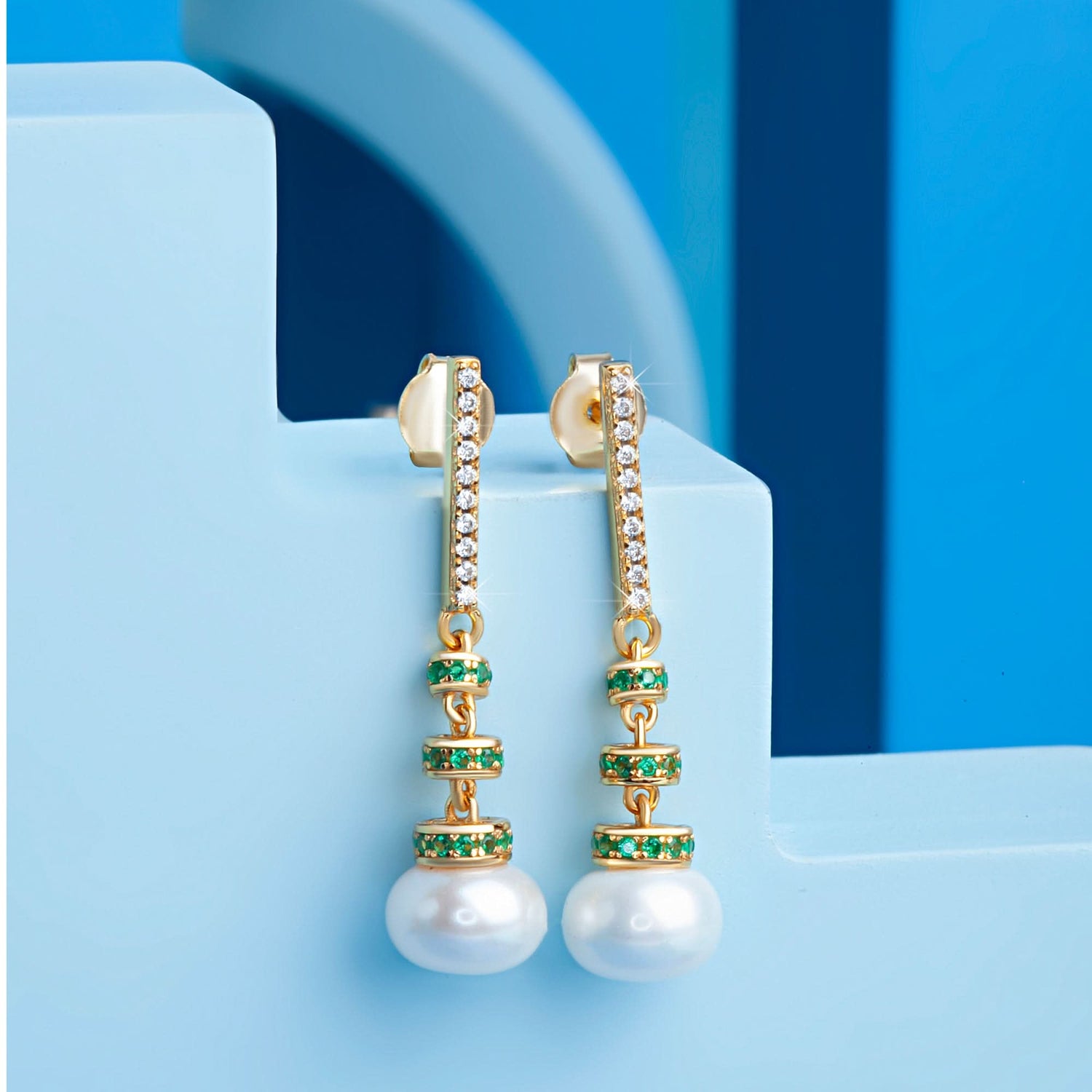 Gold Plated Pearl Queen Danglers Silvish