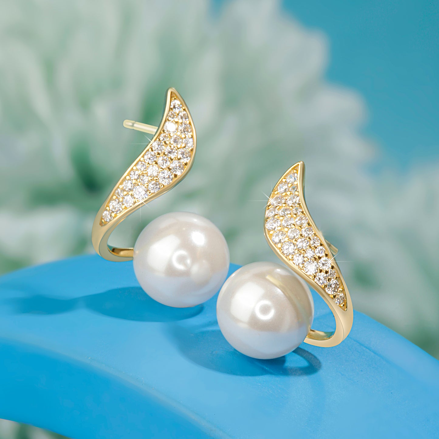 "Delicate Pearl" Gold Plated Earrings