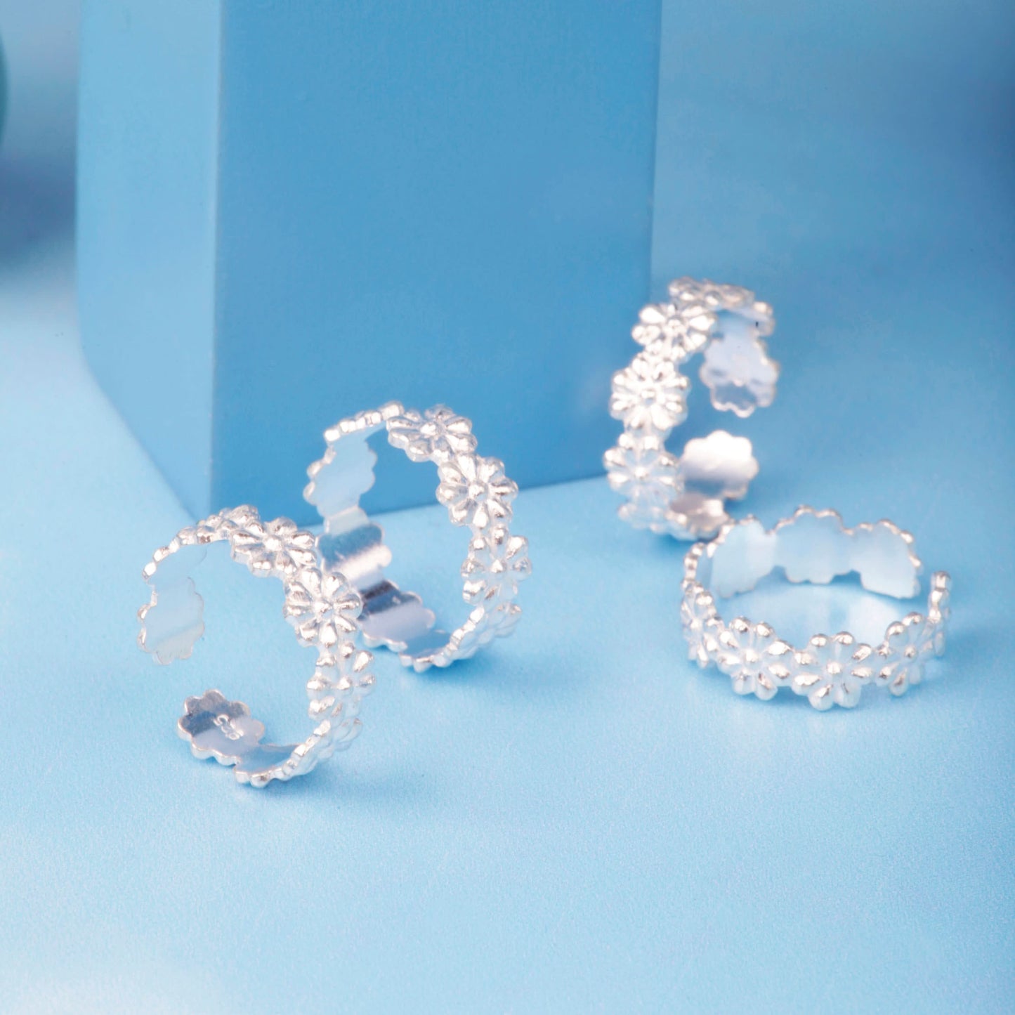 Silver Floral Toe Rings