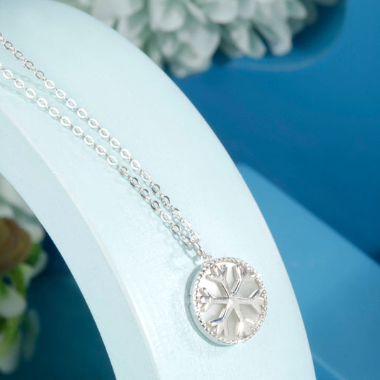 Silver Frozen Beauty Snowflake Pendant