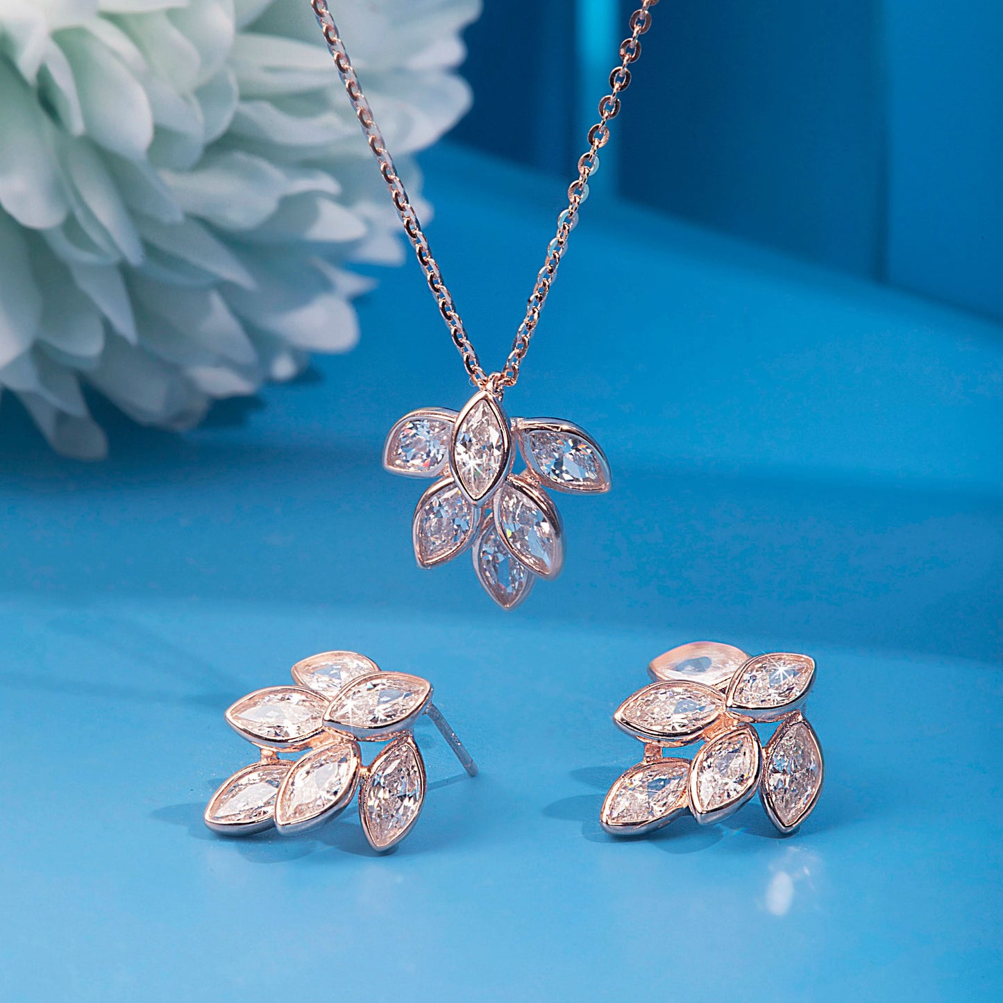 Rose Gold Shimmering Leaf Pendant Set - Main Image