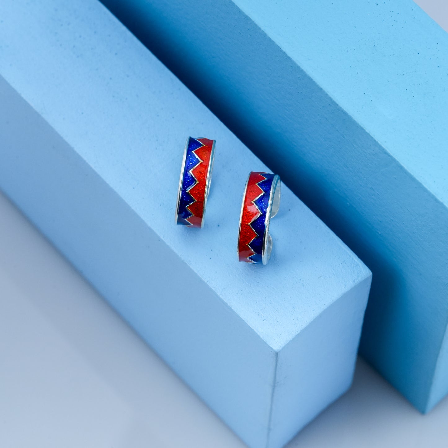 Crimson Wave Toe Rings