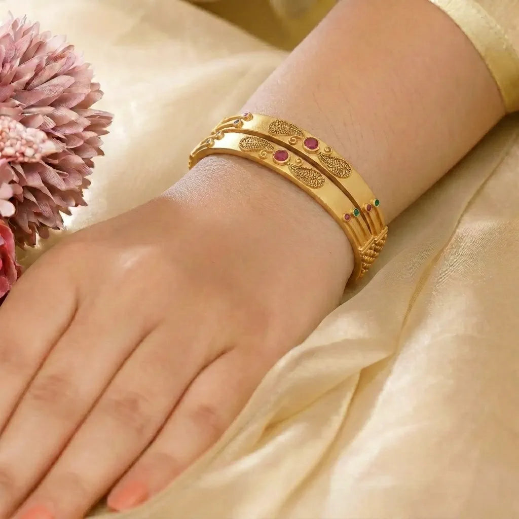 Charvi Bangles mohit bangles