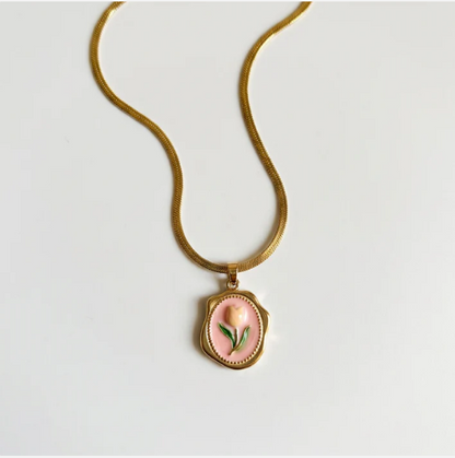Gold Flat Chain Necklace with Pink Rose Pendant Hunan Haoyi Gift Co., Ltd.