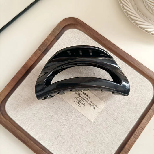 Unbreakable Crescent Moon Claw Clip {Set Of 2} Red & Black